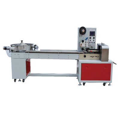 China Pillow Square Sticky Candy Packing Machinery With Computer / PLC Control System supplier
